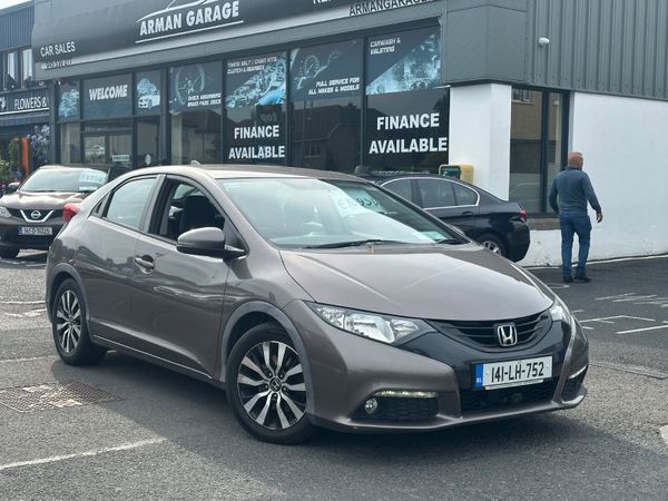 Honda Civic Hatchback, Diesel, 2014, Beige