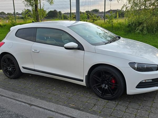 Volkswagen Scirocco Hatchback, Diesel, 2014, White