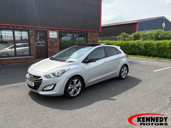 Hyundai i30 Hatchback, Diesel, 2014, Silver