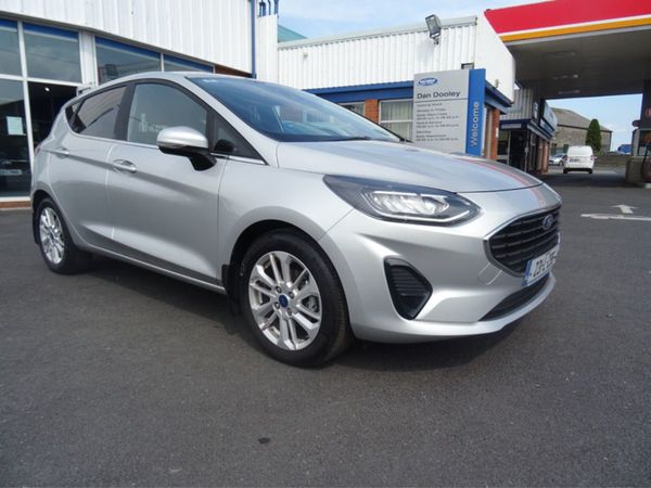 Ford Fiesta Hatchback, Petrol, 2023, Grey