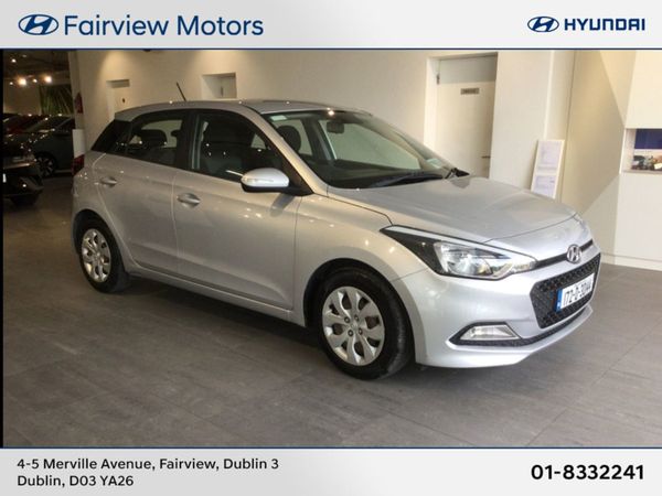 Hyundai i20 Hatchback, Petrol, 2017, Silver