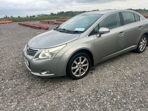 Toyota Avensis Saloon, Diesel, 2010, Grey