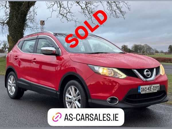 Nissan Qashqai Hatchback, Diesel, 2016, Red
