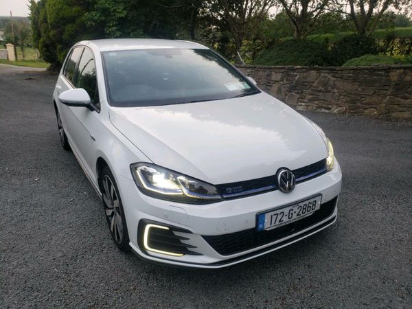 Volkswagen Golf Hatchback, Petrol Plug-in Hybrid, 2017, White