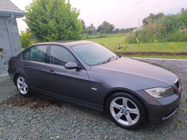 BMW 3-Series Saloon, Diesel, 2005, Grey