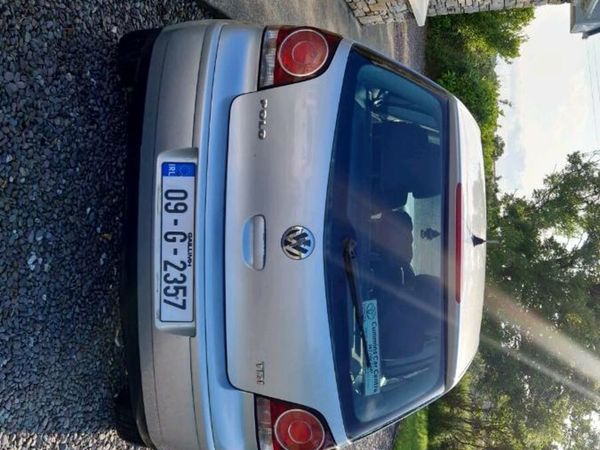 Volkswagen Polo Hatchback, Diesel, 2009, Silver