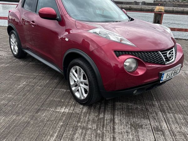 Nissan Juke SUV, Diesel, 2011, Red