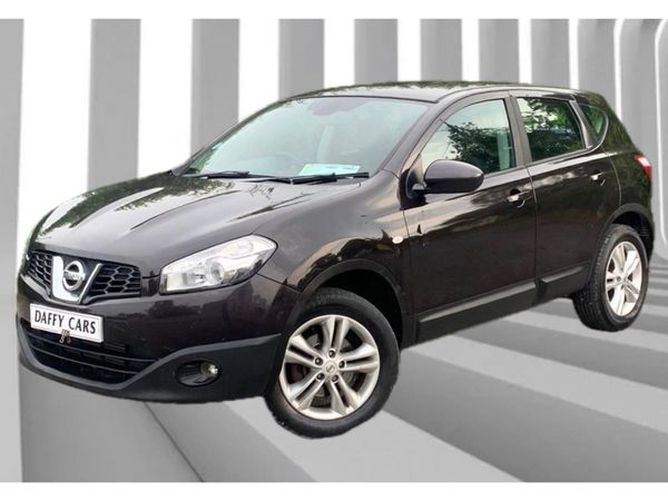 Nissan Qashqai Hatchback, Diesel, 2011, Black