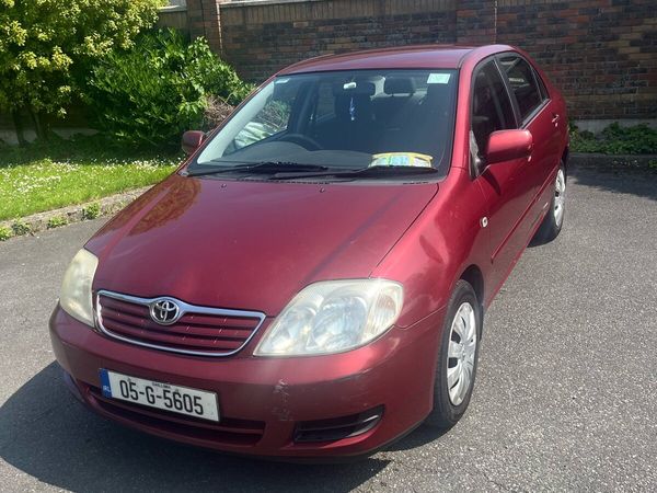 Toyota Corolla Saloon, Petrol, 2005, Red