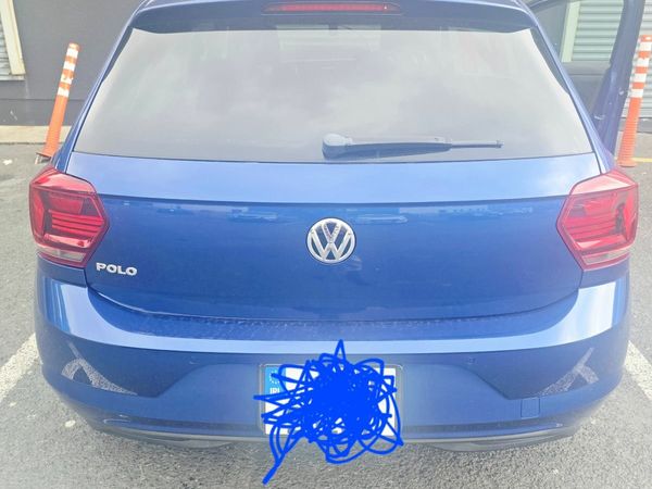 Volkswagen Polo Hatchback, Petrol, 2018, Blue