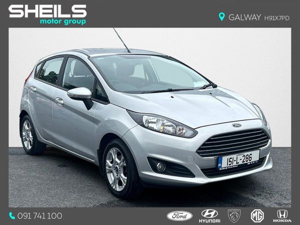 Ford Fiesta Hatchback, Petrol, 2015, Silver