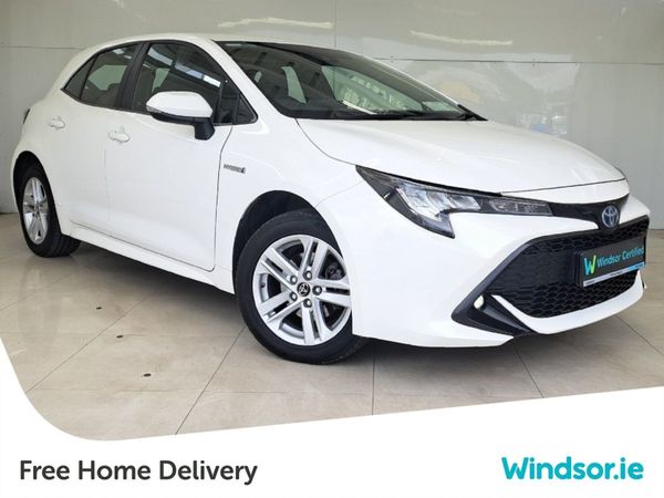 Toyota Corolla Hatchback, Petrol Hybrid, 2020, White