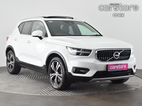 Volvo XC40 Estate, Petrol Plug-in Hybrid, 2021, White