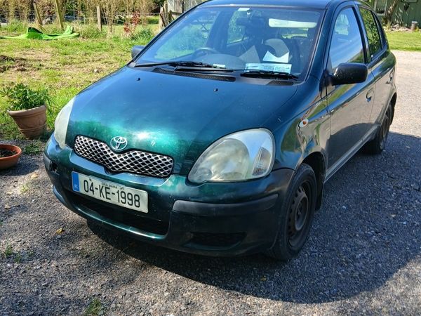 Toyota Yaris Hatchback, Petrol, 2004, Green