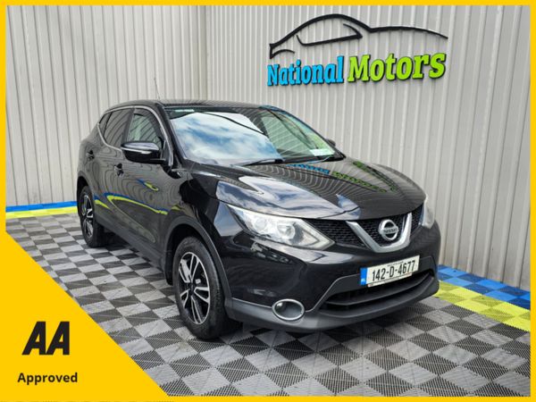 Nissan Qashqai Hatchback, Diesel, 2014, Black