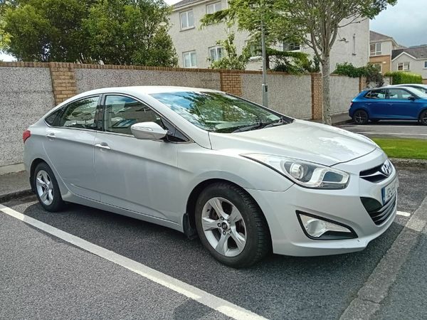Hyundai i40 Saloon, Diesel, 2012, Silver