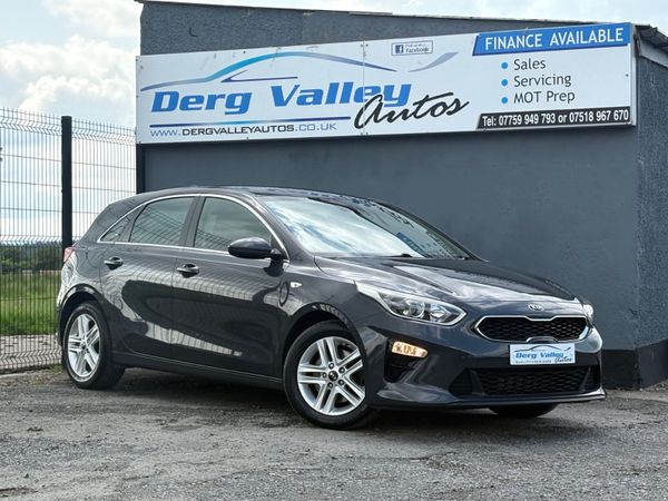 Kia Ceed Hatchback, Diesel Hybrid, 2021, Grey