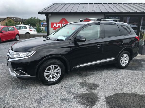 Mitsubishi Outlander SUV, Diesel, 2016, Black