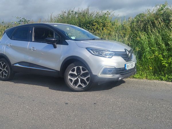 Renault Captur Hatchback, Diesel, 2018, Grey