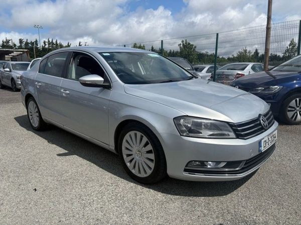 Volkswagen Passat Saloon, Diesel, 2013, Silver