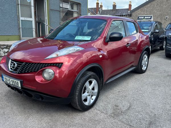 Nissan Juke SUV, Diesel, 2013, Red
