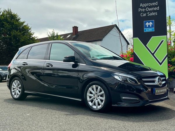 Mercedes-Benz B-Class MPV, Petrol, 2015, Black