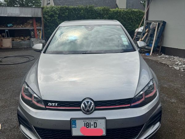 Volkswagen Golf Hatchback, Petrol, 2018, Silver