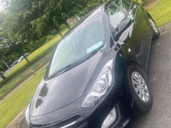 Hyundai i30 Hatchback, Petrol, 2016, Black