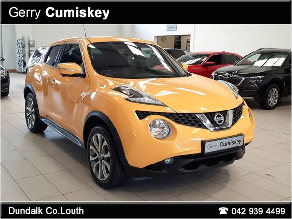 Nissan Juke SUV, Petrol, 2015, Yellow