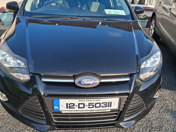 Ford Focus Hatchback, Petrol, 2012, Black