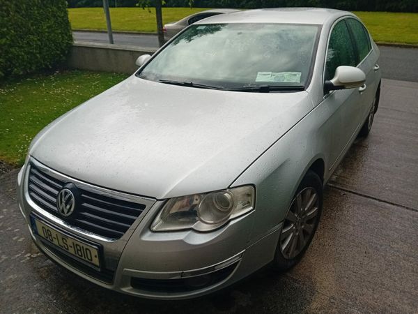 Volkswagen Passat Saloon, Diesel, 2008, Silver