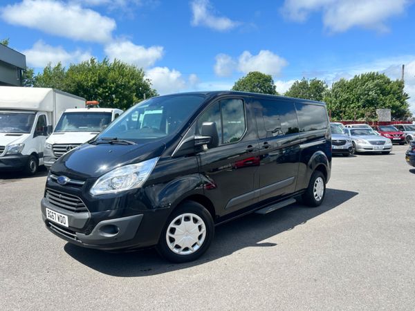 Ford Tourneo Minibus, Diesel, 2017, Black