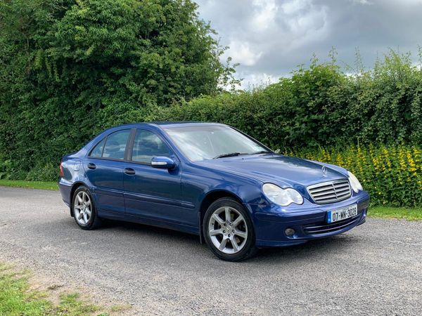 Mercedes-Benz C-Class Saloon, Petrol, 2007, Blue