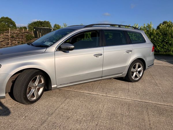 Volkswagen Passat Estate, Diesel, 2011, Silver