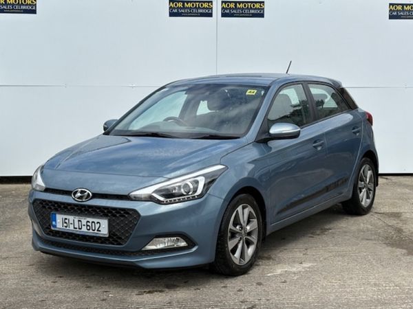 Hyundai i20 Hatchback, Petrol, 2015, Blue
