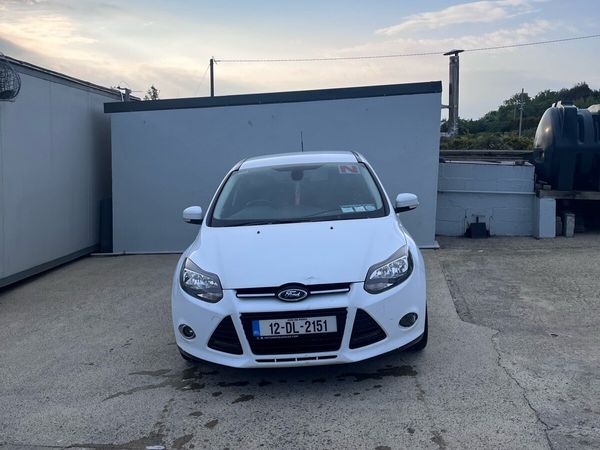 Ford Focus Hatchback, Diesel, 2012, White
