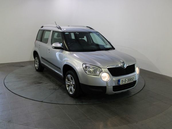 Skoda Yeti SUV, Diesel, 2011, Silver