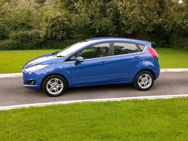 Ford Fiesta Hatchback, Diesel, 2013, Blue