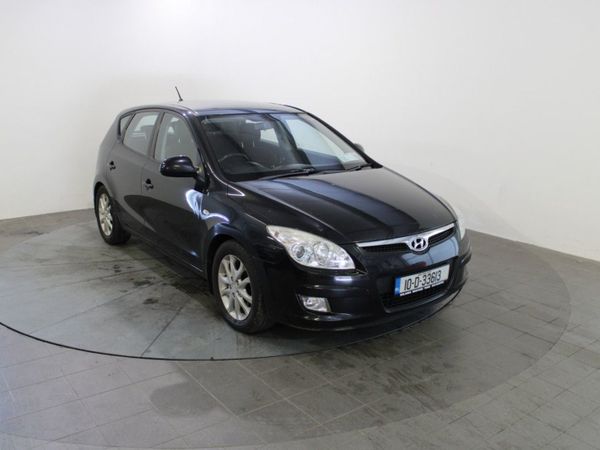 Hyundai i30 Hatchback, Diesel, 2010, Black