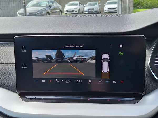Skoda Octavia Estate, Diesel, 2023, Grey