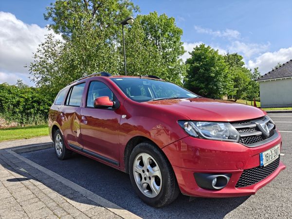 Dacia Logan Estate, Petrol, 2015, Red