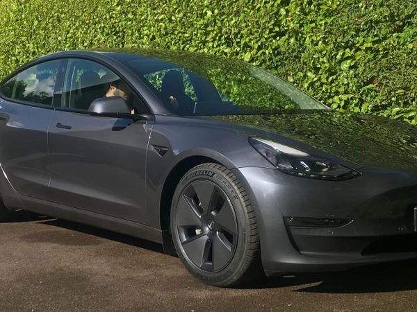 Tesla Model 3 Saloon, Electric, 2021, Grey