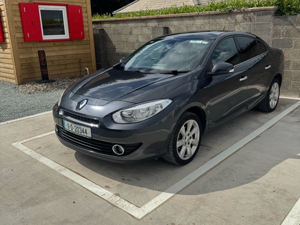 Renault Fluence Saloon, Diesel, 2011, Grey