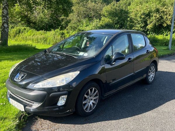 Peugeot 308 Hatchback, Diesel, 2008, Black