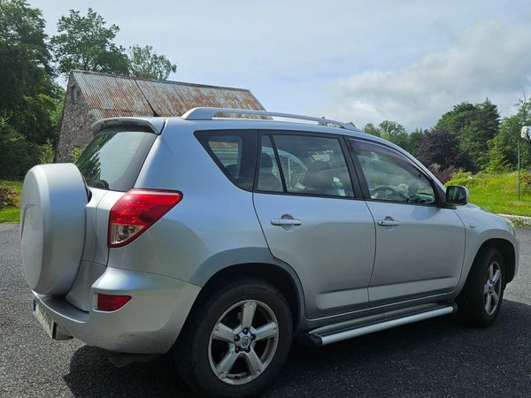 Toyota RAV4 SUV, Petrol, 2007, Silver