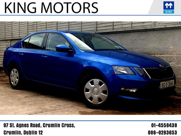 Skoda Octavia Saloon, Diesel, 2019, Blue