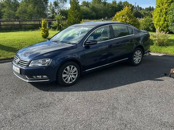 Volkswagen Passat Saloon, Diesel, 2014, Blue
