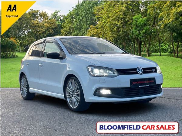 Volkswagen Polo Hatchback, Petrol Hybrid, 2016, White