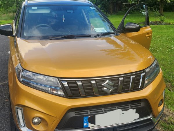 Suzuki Vitara SUV, Petrol, 2022, Yellow