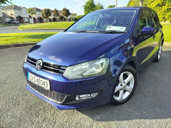 Volkswagen Polo Hatchback, Petrol, 2013, Blue